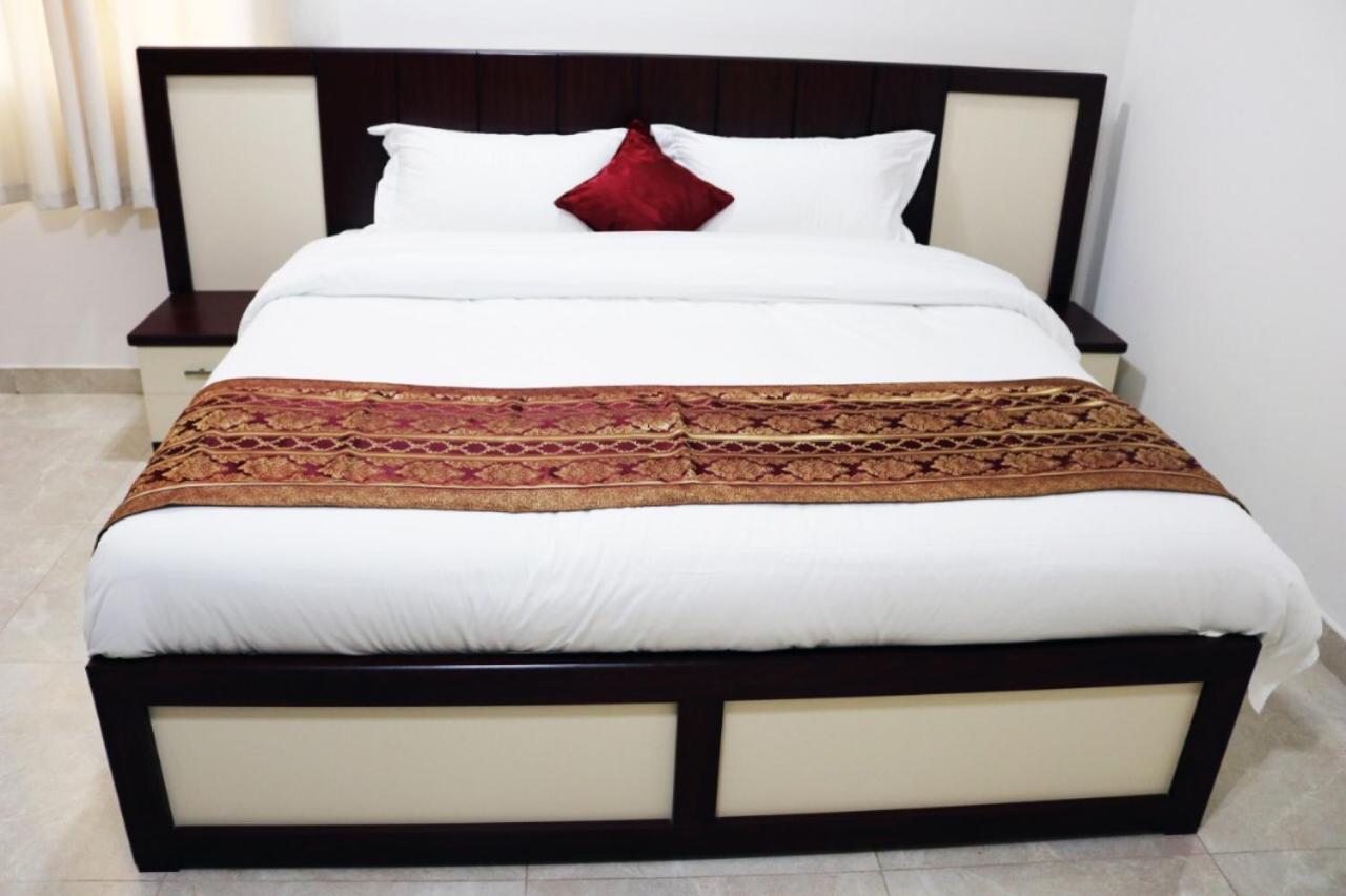Roza Hotel Apartments 马斯喀特 外观 照片