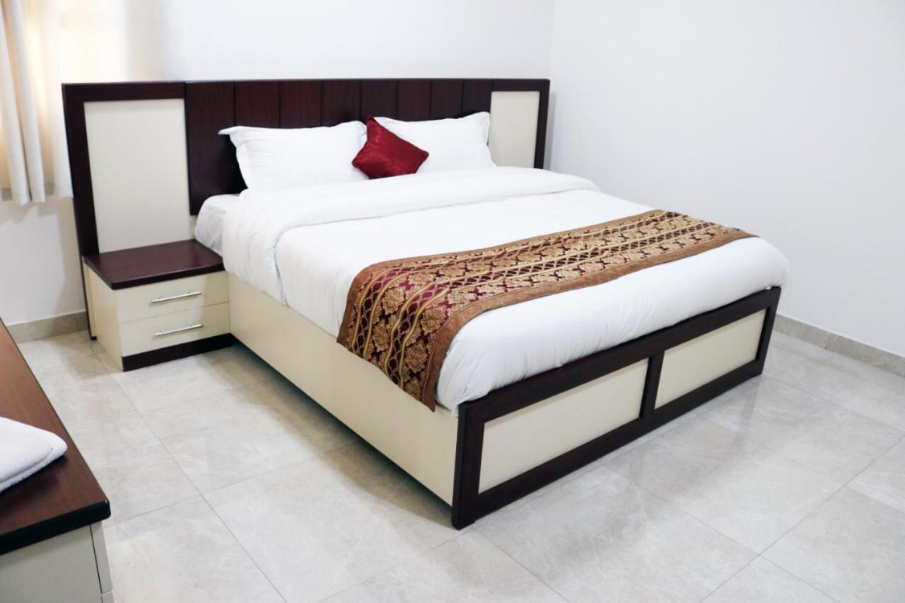 Roza Hotel Apartments 马斯喀特 外观 照片