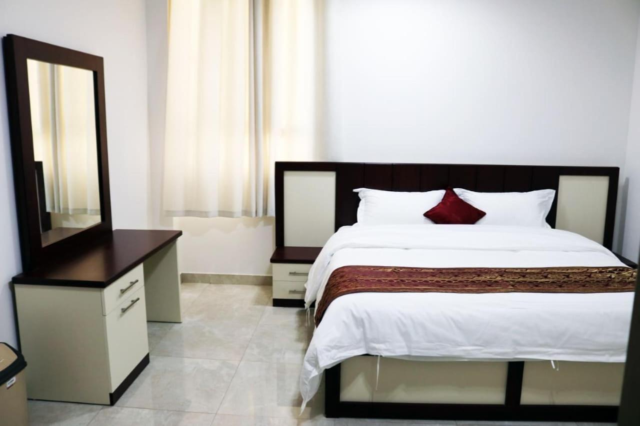 Roza Hotel Apartments 马斯喀特 外观 照片